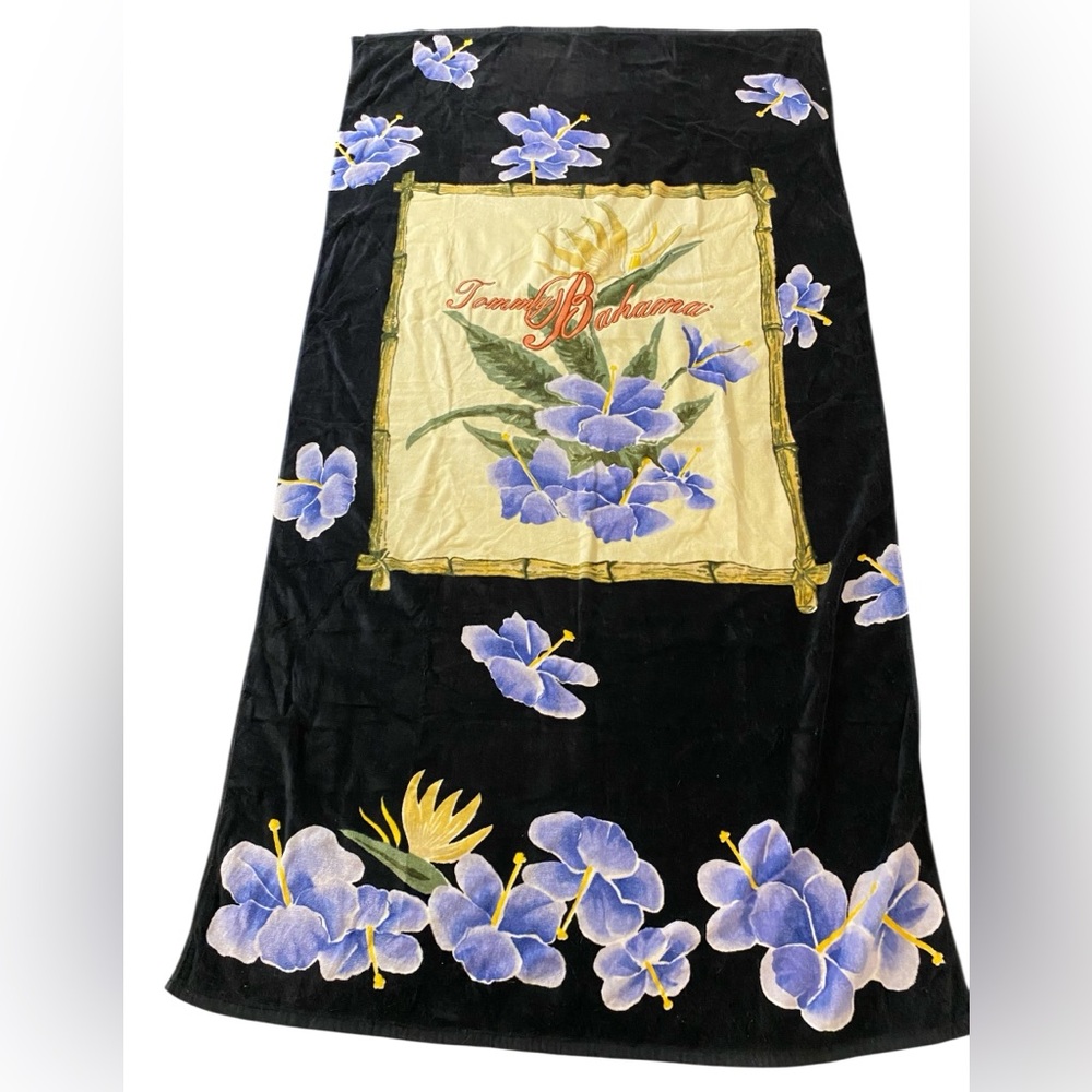 Tommy Bahama 🪻Jumbo Collectible Beach Towel NWT